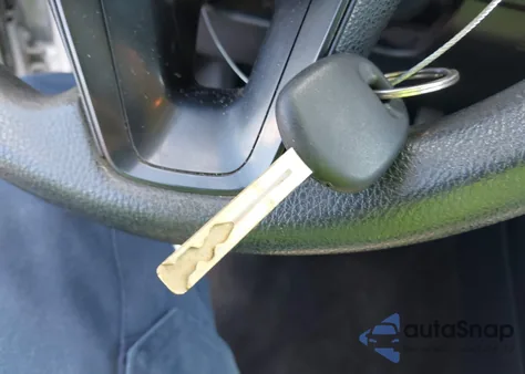 2021 Toyota Corolla Le from USA, damaged, VIN 5YFEPMAEXMP218400